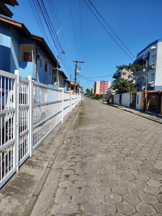 Apartamento Ubatuba - Praia Grande - 200M Da Praia Екстер'єр фото